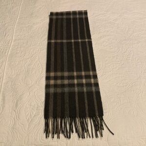 Ballantrae Edinburgh 100% Lambswool Scarf 8” x 60”